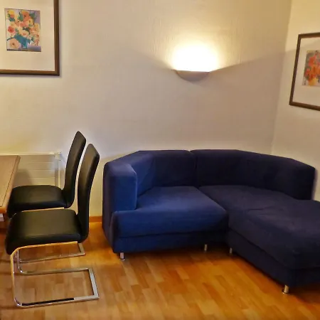 Kolpinghaus.3 *