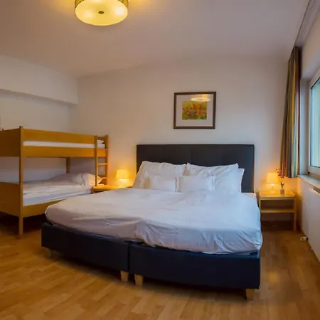 Kolpinghaus.3 *